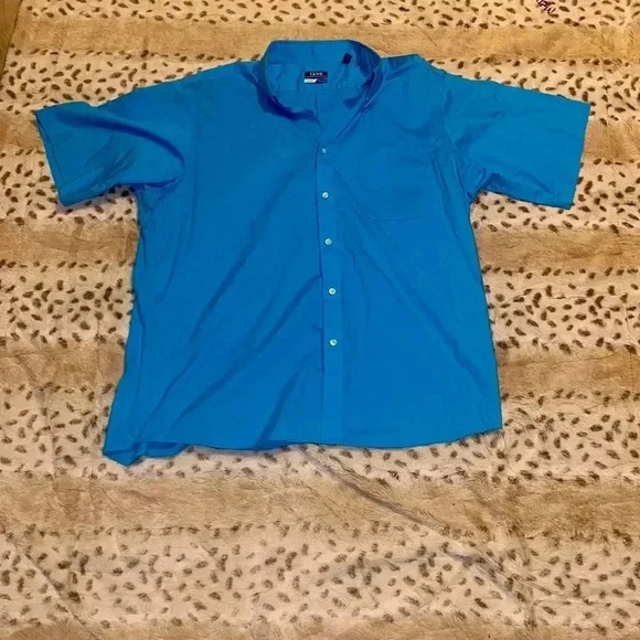 Men’s Izod Button Down Shirt - Picture 1 of 4